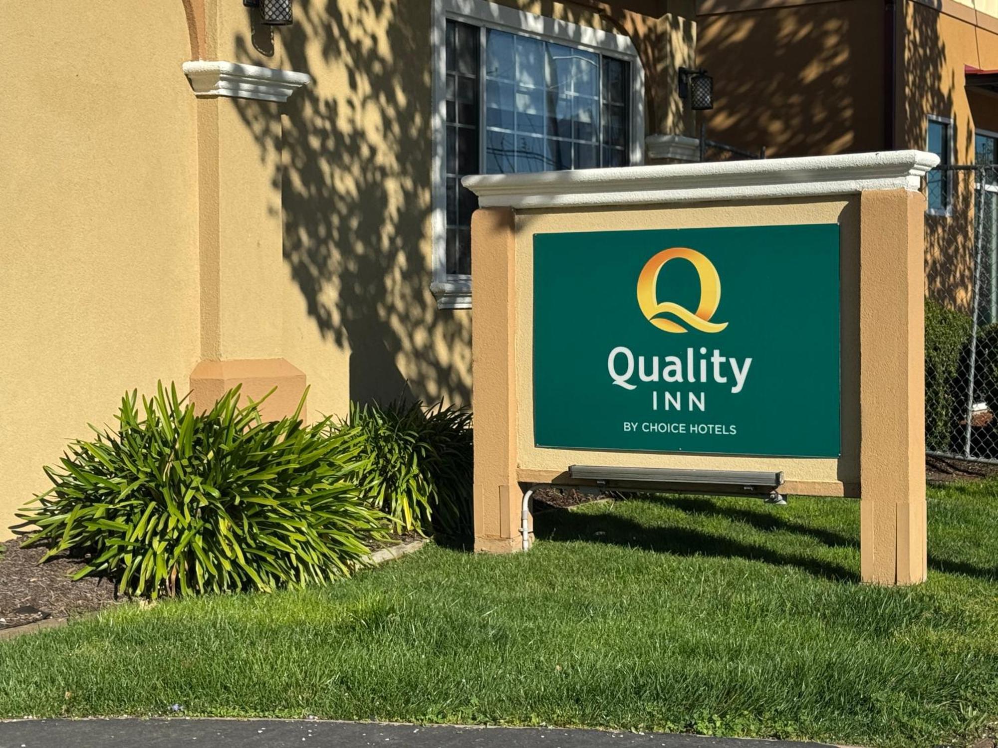 Quality Inn Ukiah Esterno foto