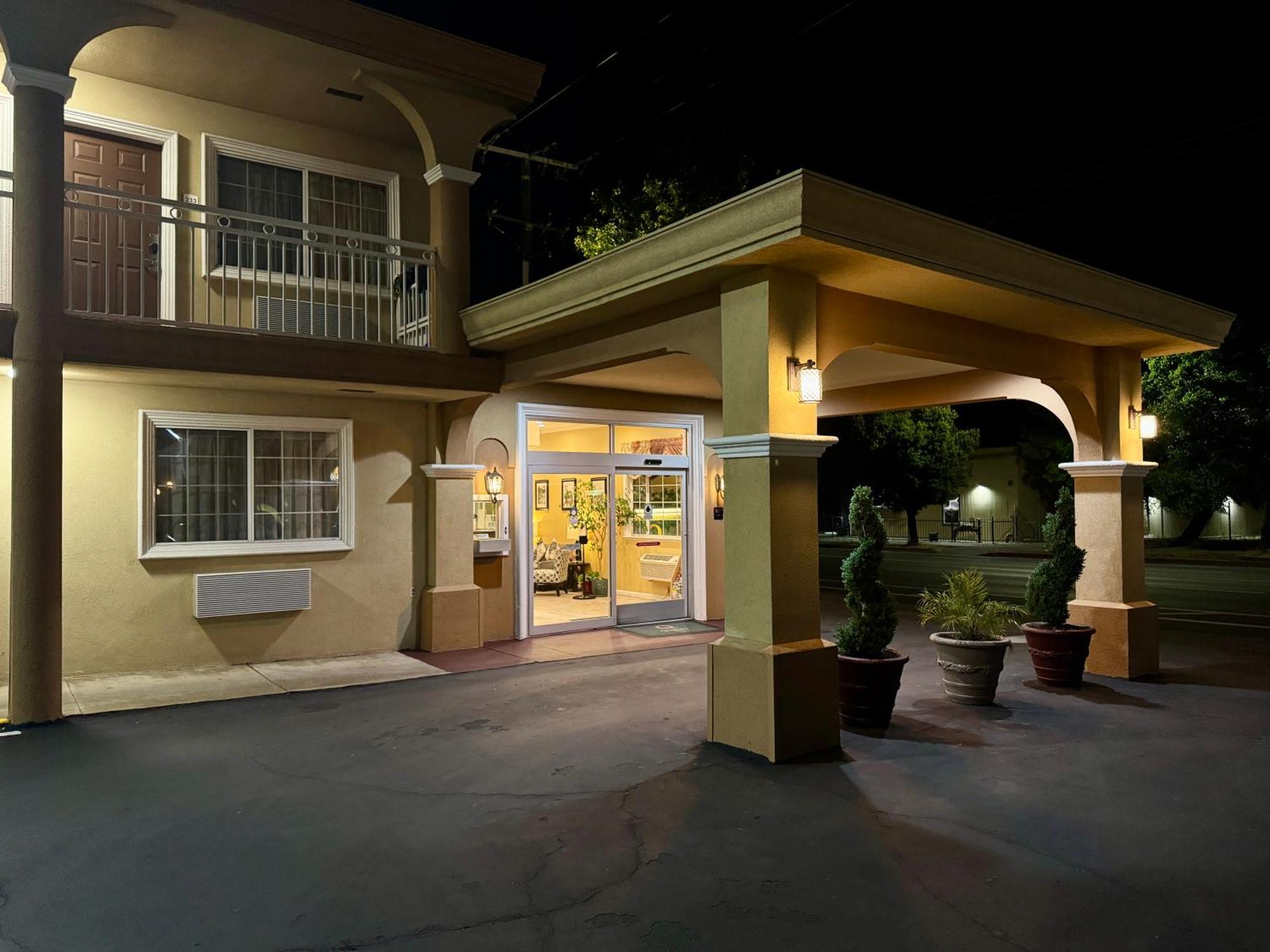 Quality Inn Ukiah Esterno foto